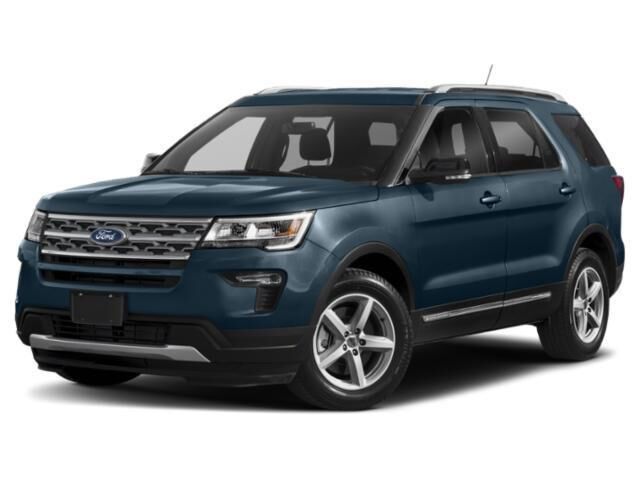 2019 Ford Explorer XLT — photo 1 of 13