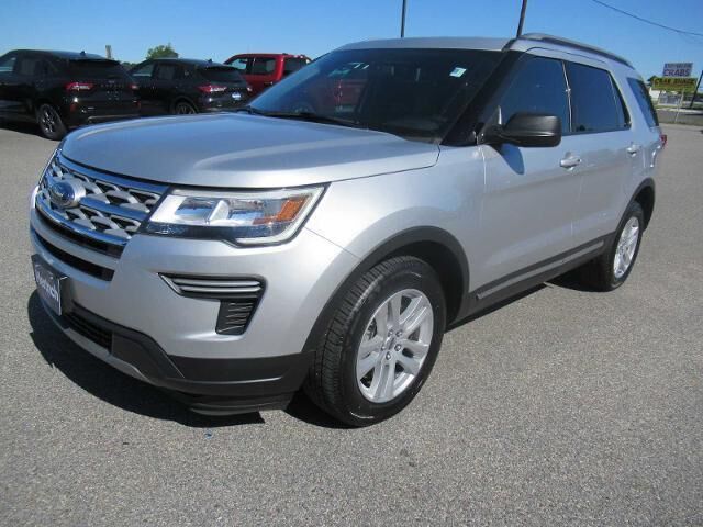 2018 Ford Explorer XLT — photo 1 of 13