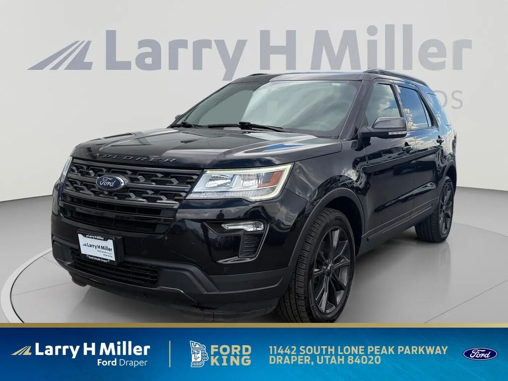 2019 Ford Explorer XLT — photo 1 of 37