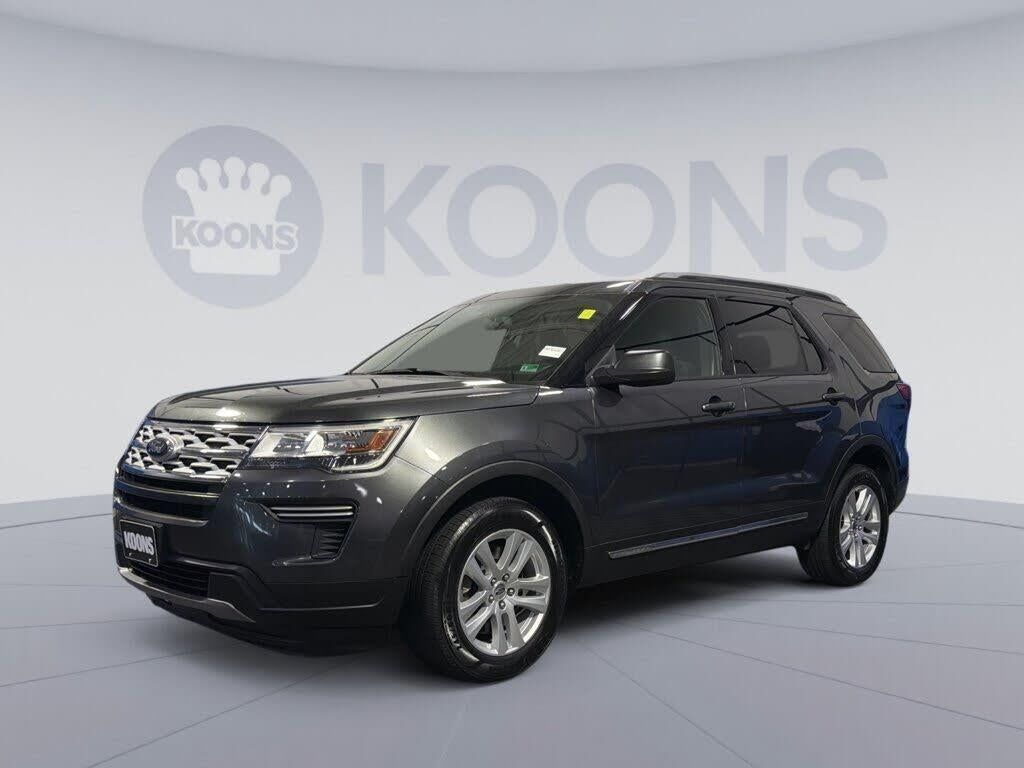 2019 Ford Explorer XLT — photo 1 of 14