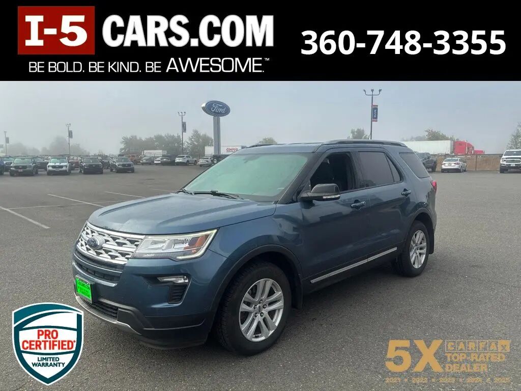 2018 Ford Explorer XLT — photo 1 of 9