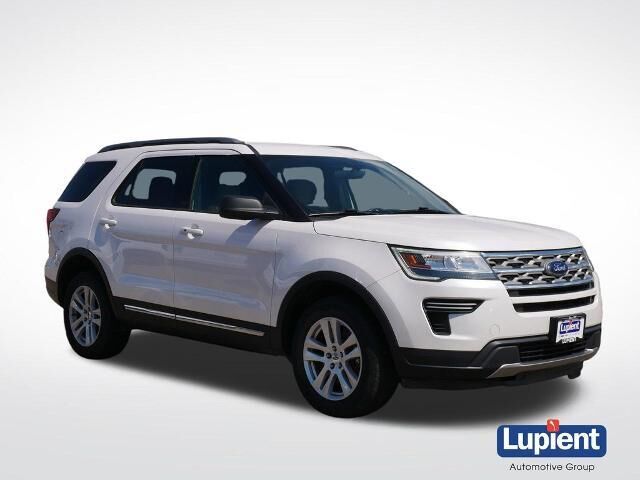 2018 Ford Explorer XLT — photo 1 of 39