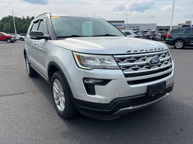 2018 Ford Explorer XLT — photo 1 of 26