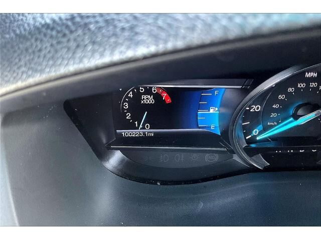 2017 Ford Explorer Limited — photo 1 of 14