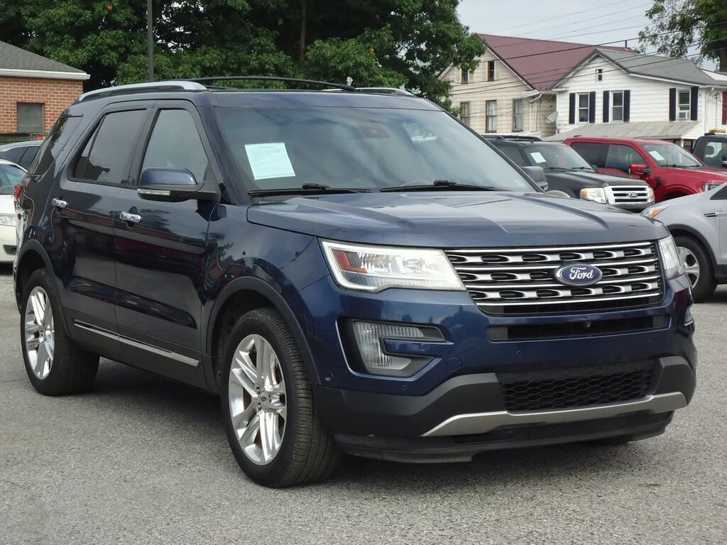 2017 Ford Explorer Limited — photo 1 of 13