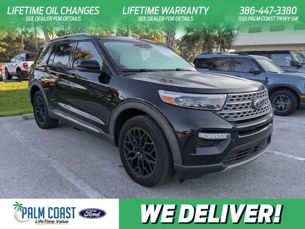 2021 Ford Explorer Hybrid Limited — photo 1 of 1