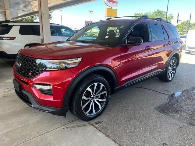 2020 Ford Explorer ST — photo 1 of 7
