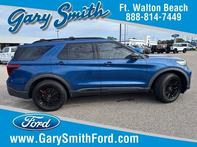 2020 Ford Explorer ST — photo 1 of 26