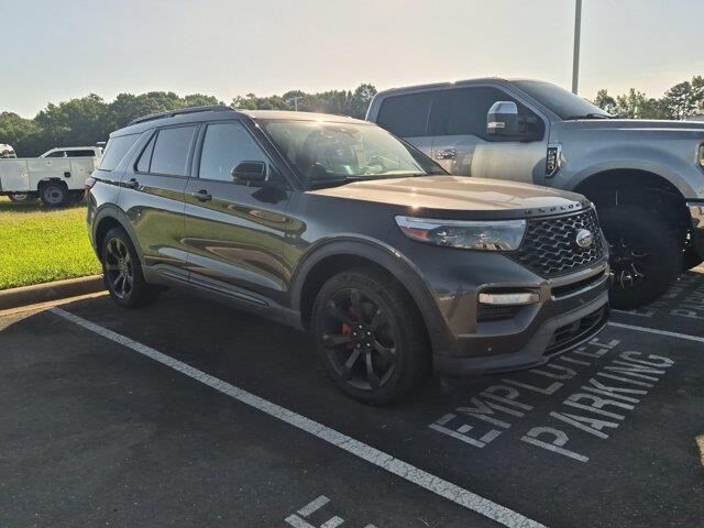 2020 Ford Explorer ST — photo 1 of 5