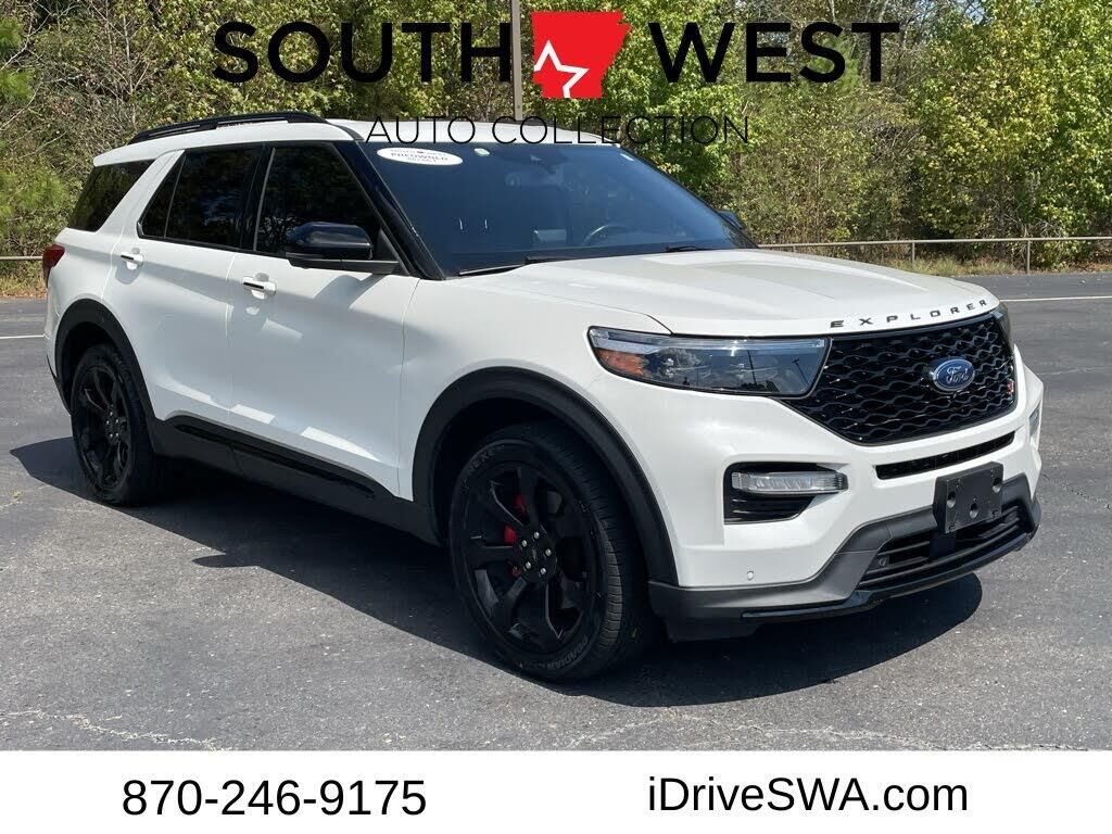 2023 Ford Explorer ST — photo 1 of 1