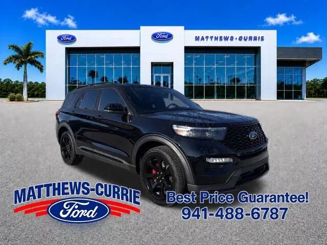 2023 Ford Explorer ST — photo 1 of 28