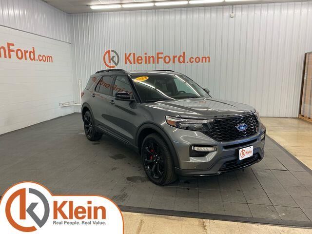 2023 Ford Explorer ST — photo 1 of 26