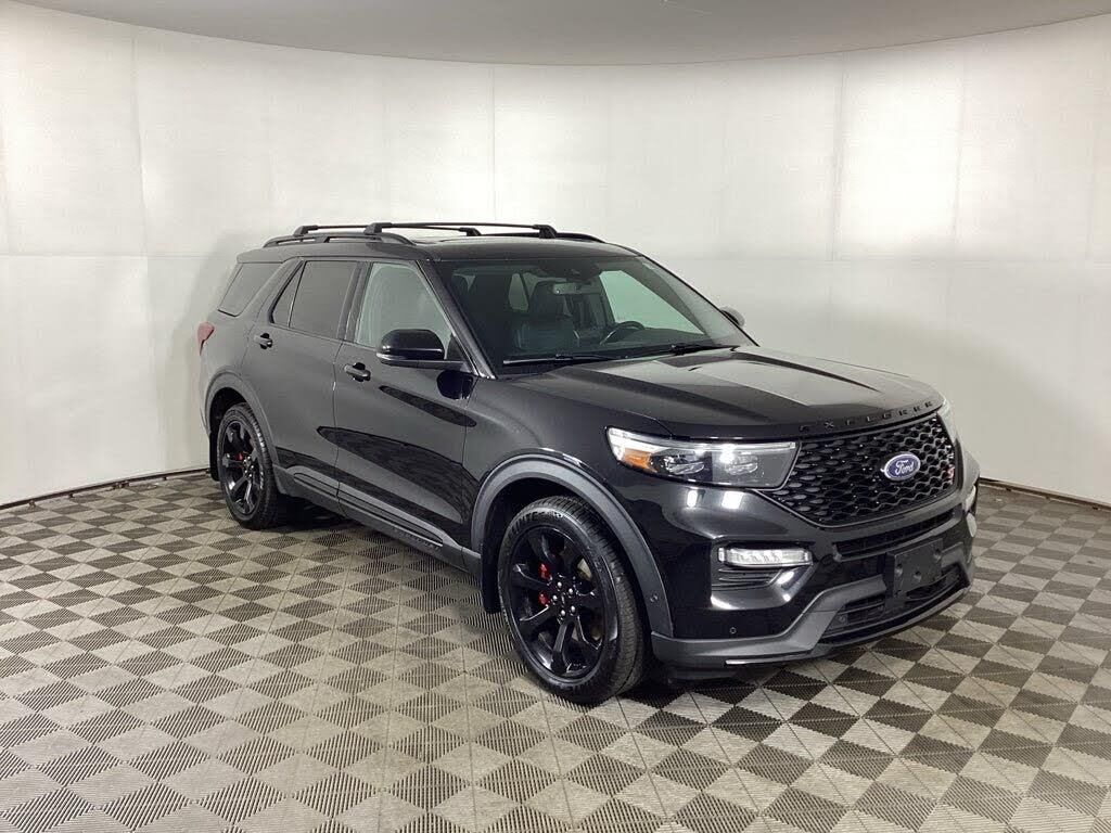 2020 Ford Explorer ST — photo 1 of 3