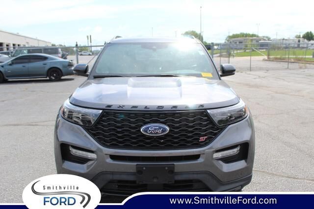 2021 Ford Explorer ST — photo 1 of 39