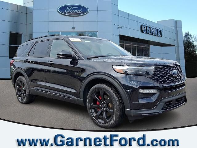 2023 Ford Explorer ST — photo 1 of 26