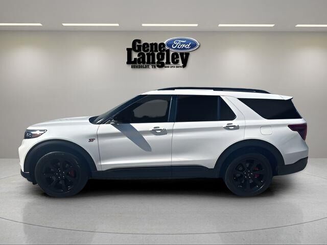 2023 Ford Explorer ST — photo 1 of 26