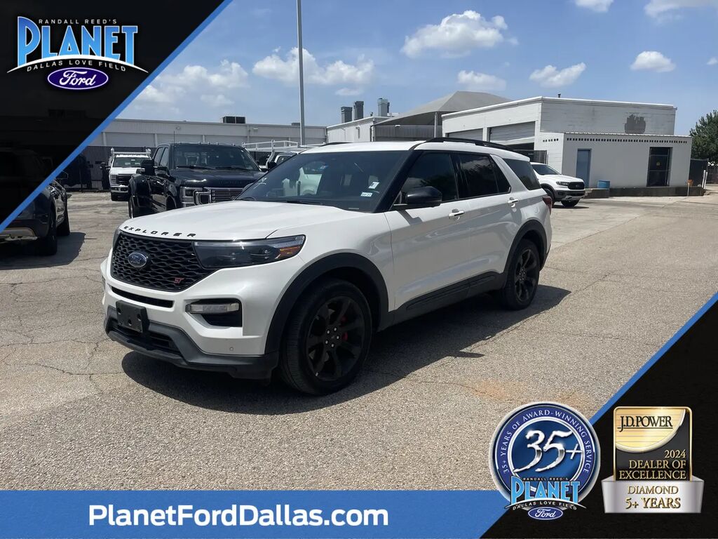 2023 Ford Explorer ST — photo 1 of 15