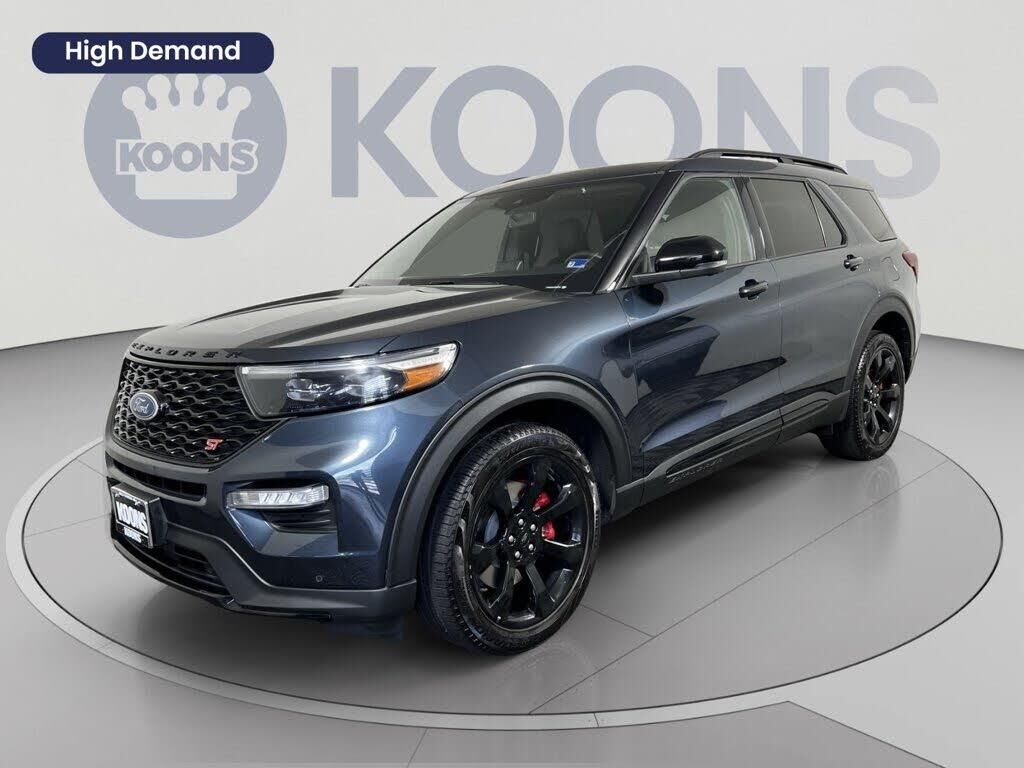 2023 Ford Explorer ST — photo 1 of 2