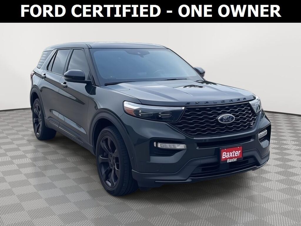 2022 Ford Explorer ST — photo 1 of 3