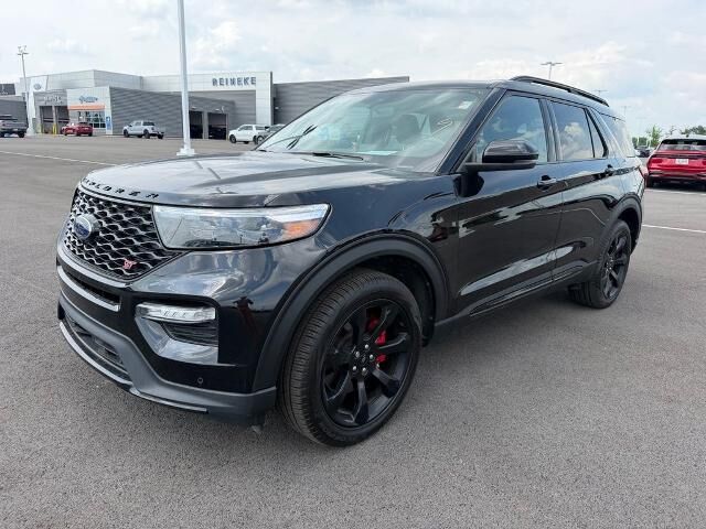 2023 Ford Explorer ST — photo 1 of 26