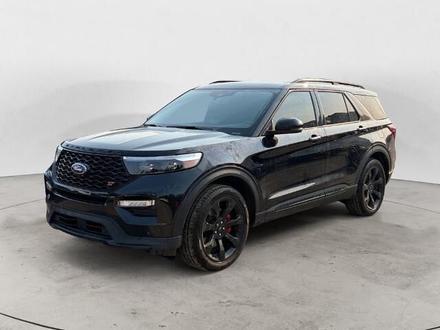 2023 Ford Explorer ST — photo 1 of 2