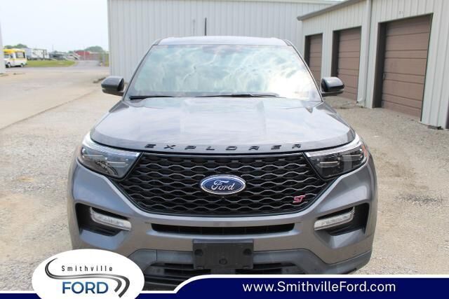 2021 Ford Explorer ST — photo 1 of 39