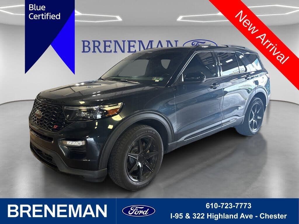 2022 Ford Explorer ST — photo 1 of 4
