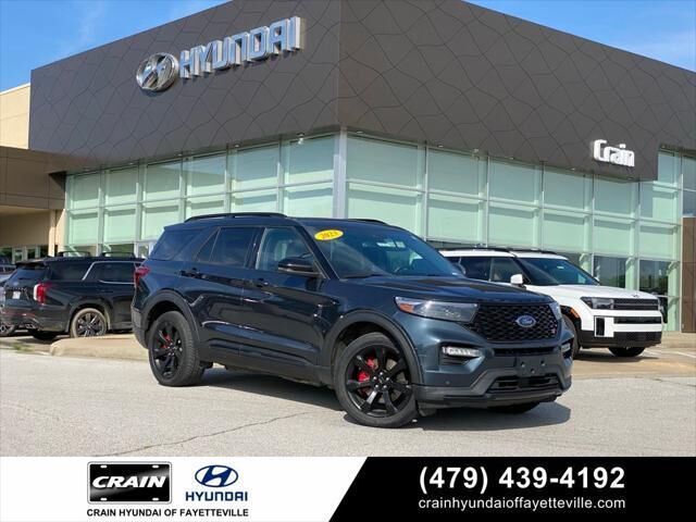 2023 Ford Explorer ST — photo 1 of 26