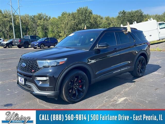2023 Ford Explorer ST — photo 1 of 13