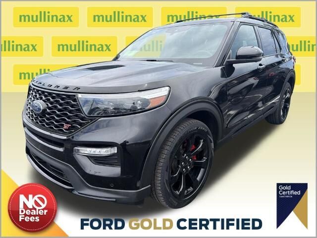 2023 Ford Explorer ST — photo 1 of 8