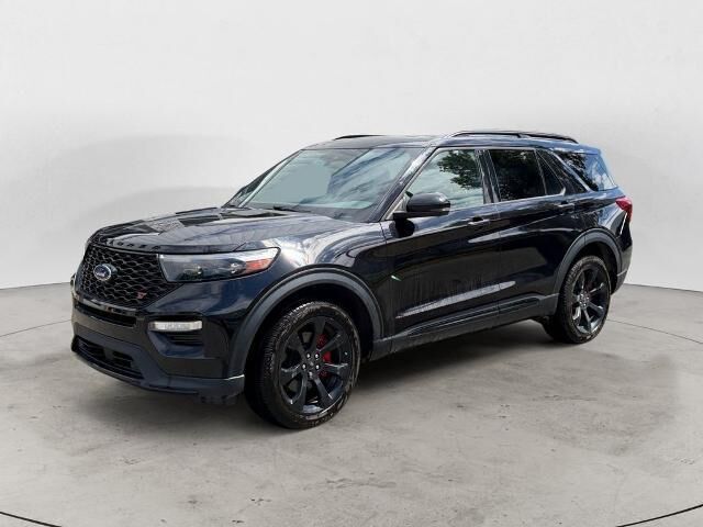 2023 Ford Explorer ST — photo 1 of 6