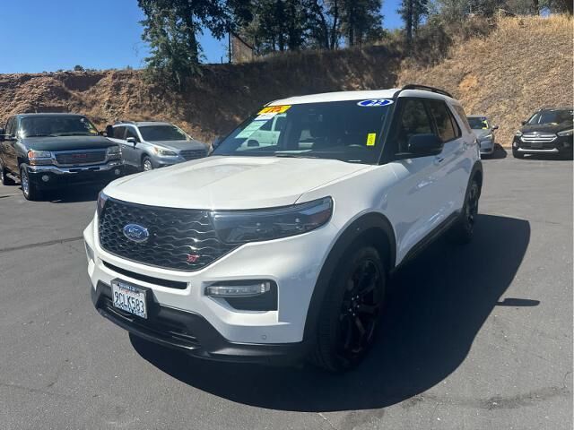 2022 Ford Explorer ST — photo 1 of 26