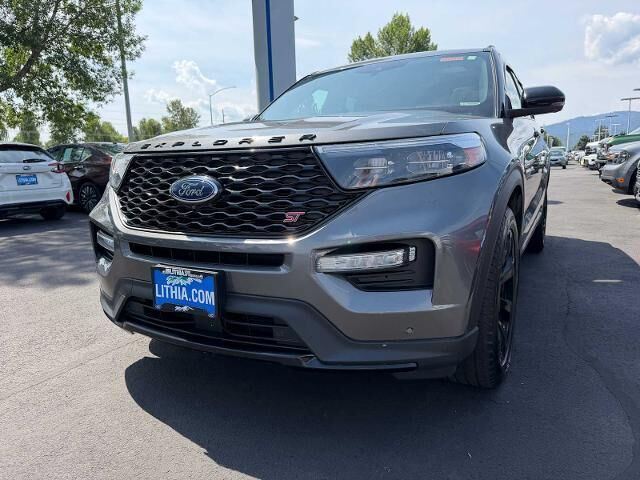 2023 Ford Explorer ST — photo 1 of 13
