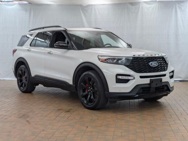 2023 Ford Explorer ST — photo 1 of 26