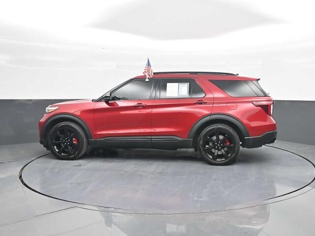 2023 Ford Explorer ST — photo 1 of 13