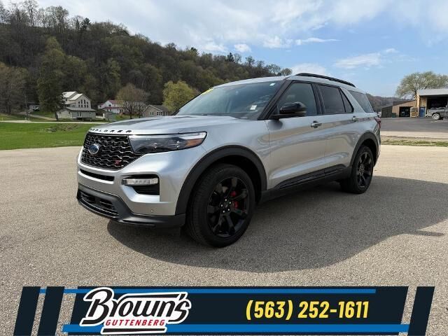 2023 Ford Explorer ST — photo 1 of 13