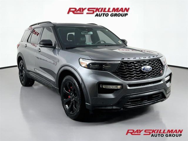 2023 Ford Explorer ST — photo 1 of 12