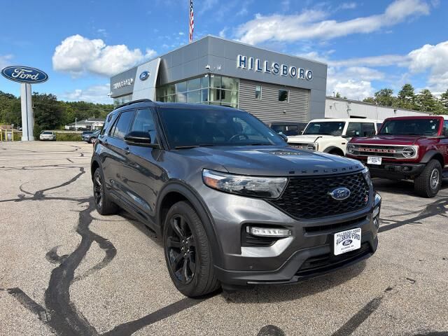 2023 Ford Explorer ST — photo 1 of 26