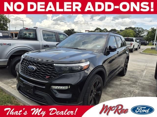 2023 Ford Explorer ST — photo 1 of 4