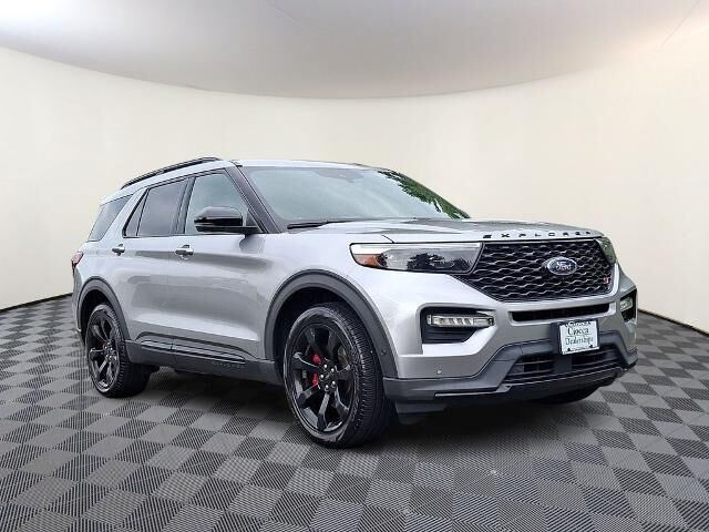 2021 Ford Explorer ST — photo 1 of 13