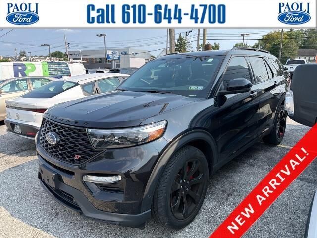2022 Ford Explorer ST — photo 1 of 26