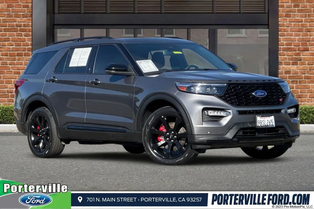 2022 Ford Explorer ST — photo 1 of 20