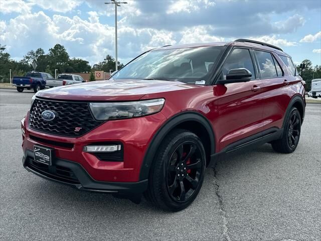 2021 Ford Explorer ST — photo 1 of 13