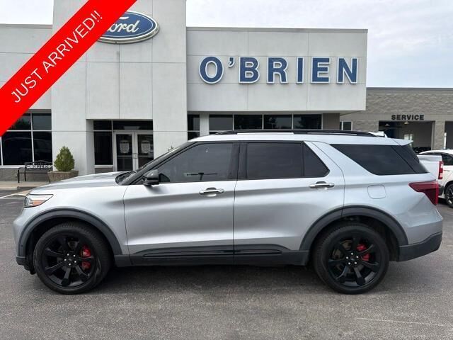 2020 Ford Explorer ST — photo 1 of 26