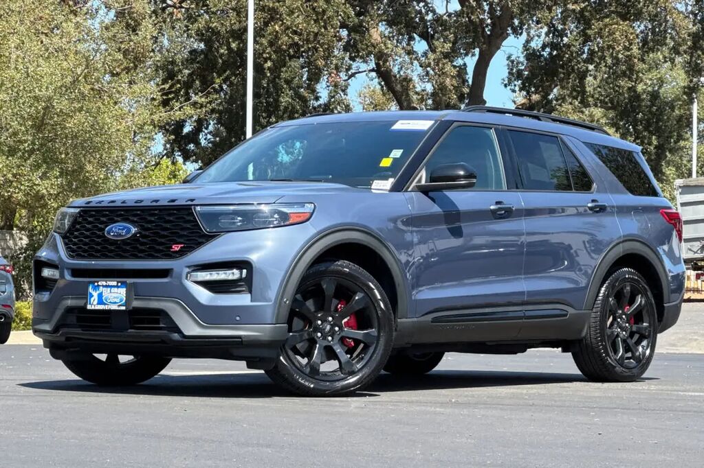 2021 Ford Explorer ST — photo 1 of 13