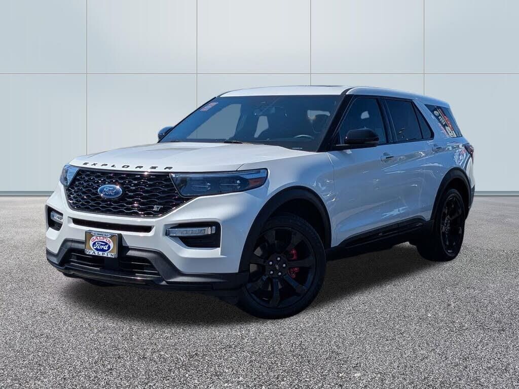 2021 Ford Explorer ST — photo 1 of 1