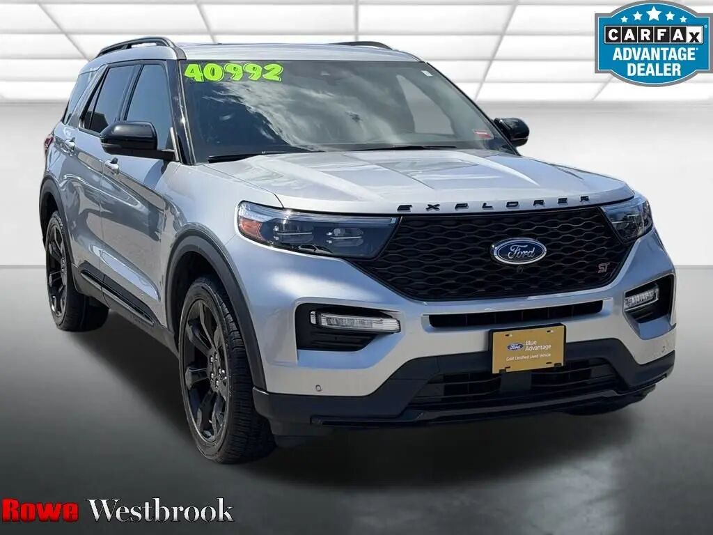 2023 Ford Explorer ST — photo 1 of 12