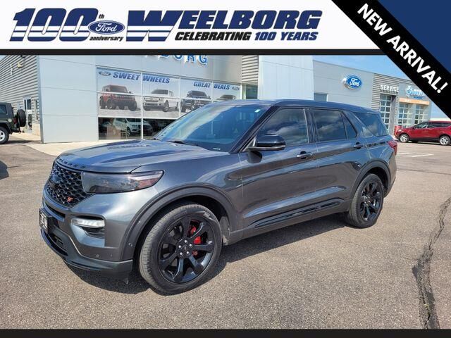 2020 Ford Explorer ST — photo 1 of 26