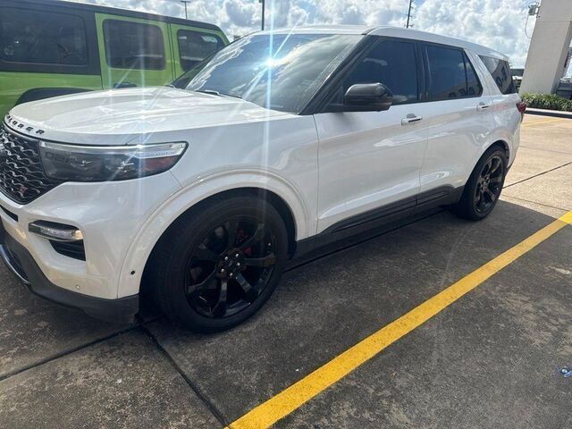 2022 Ford Explorer ST