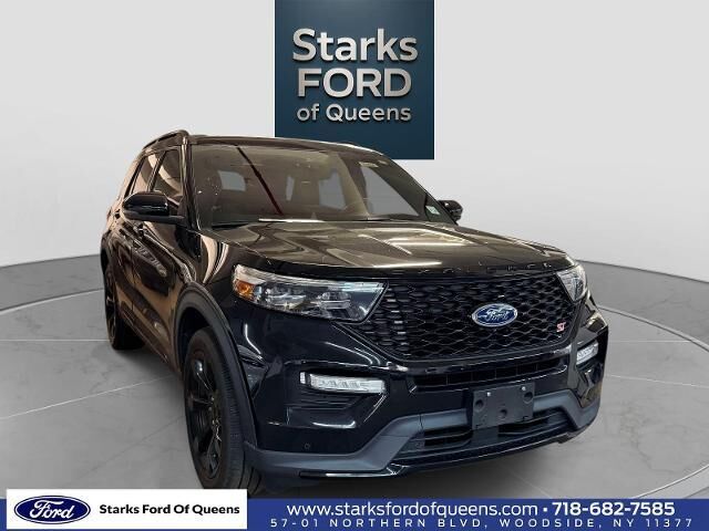2023 Ford Explorer ST — photo 1 of 10